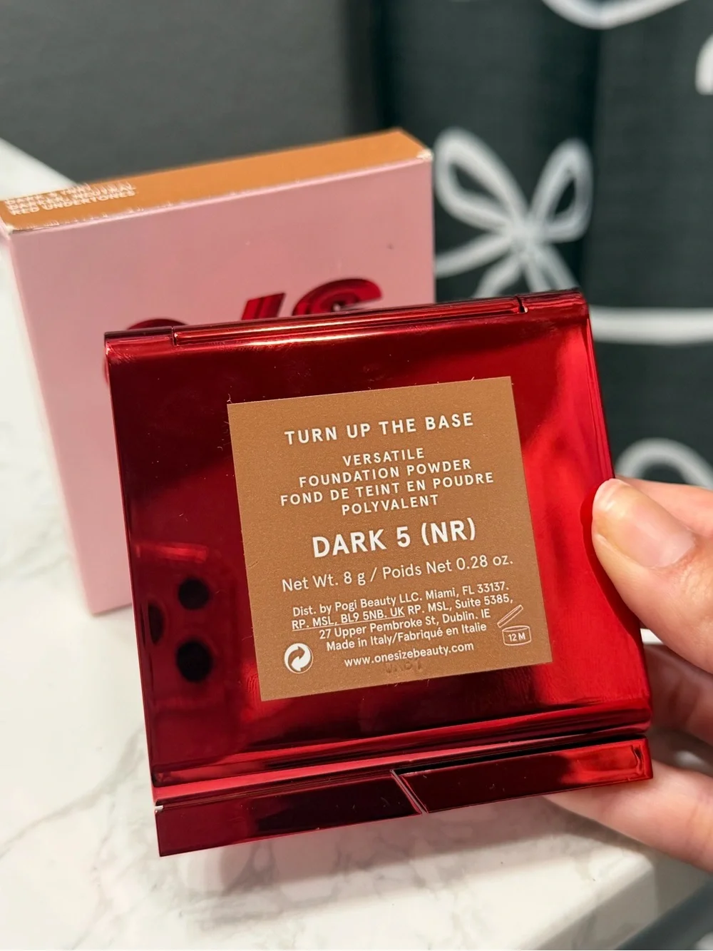 ONE/SIZE Turn Up The Base Powder Compact — Red